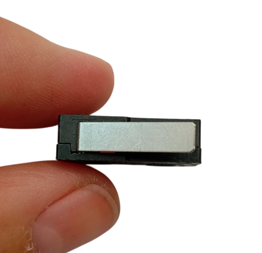 CHAVE MICRO SWITCH PARA VOLANTES LOGITECH G25, G27, G29, G920 E G923 - Imagem 5